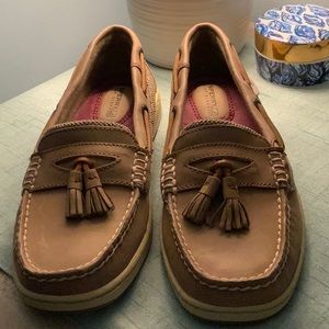 Sperry Topsider Tan Tasseled Loafers Size 7.5